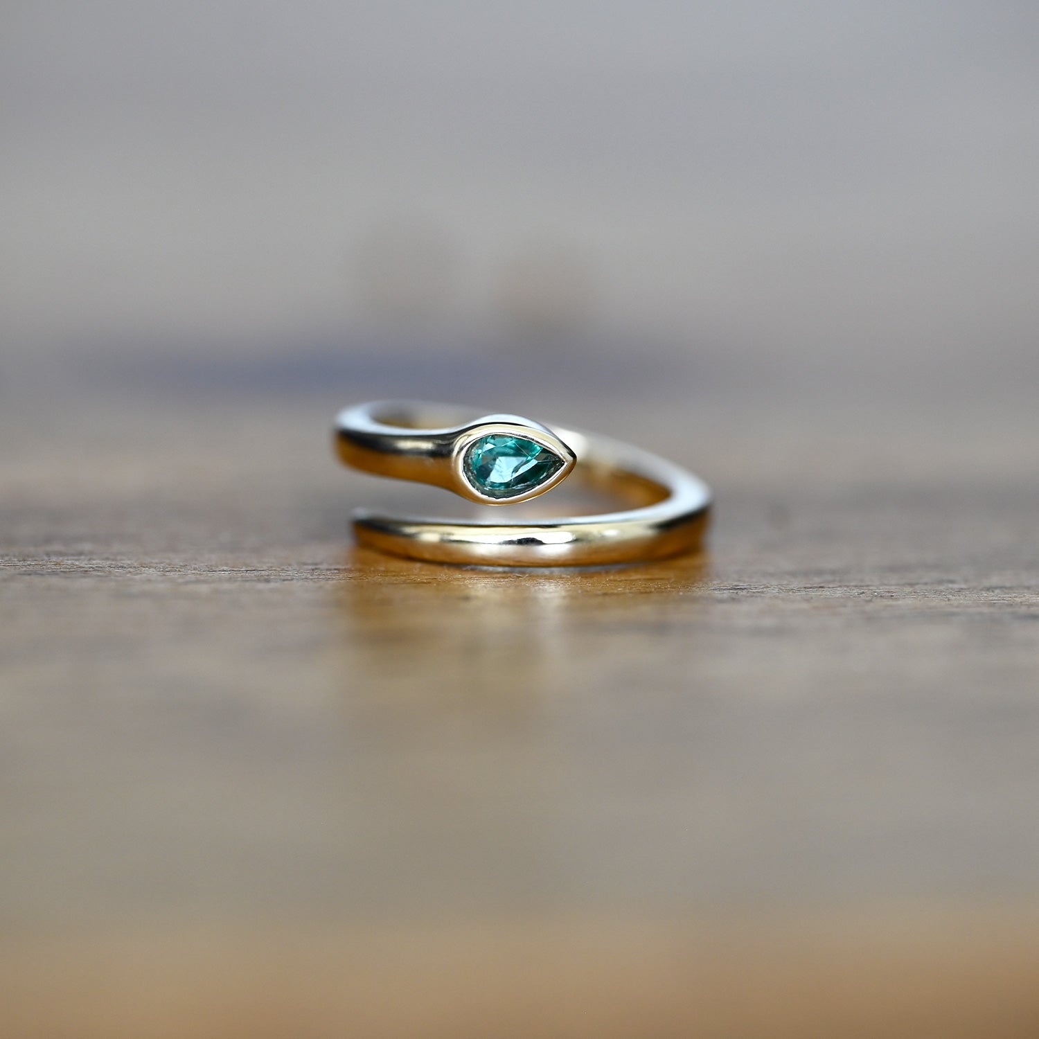 Colombian Snake Ring with Pear shaped Emerald