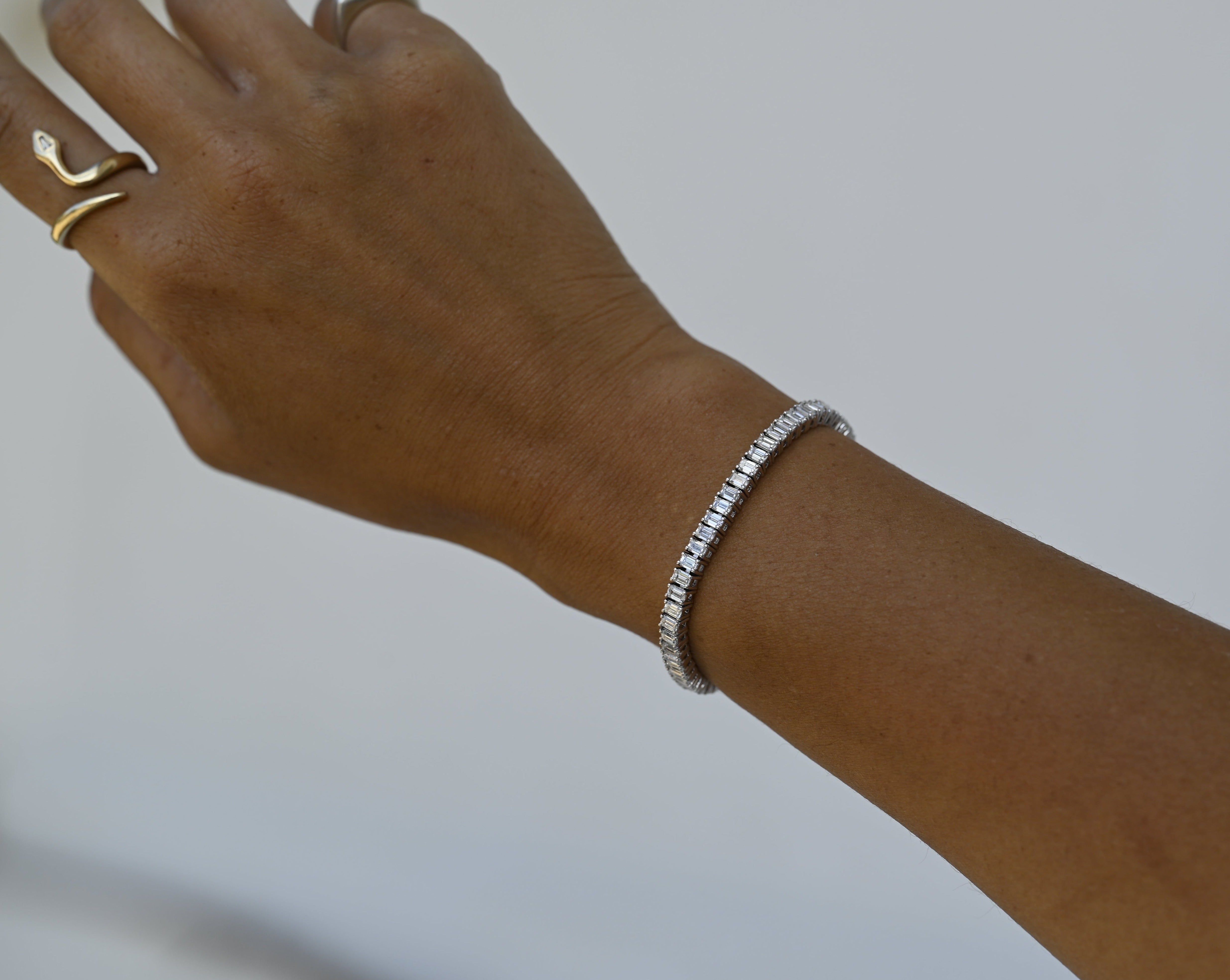 7.77ct Emerald Cut Diamond Tennis Bracelet