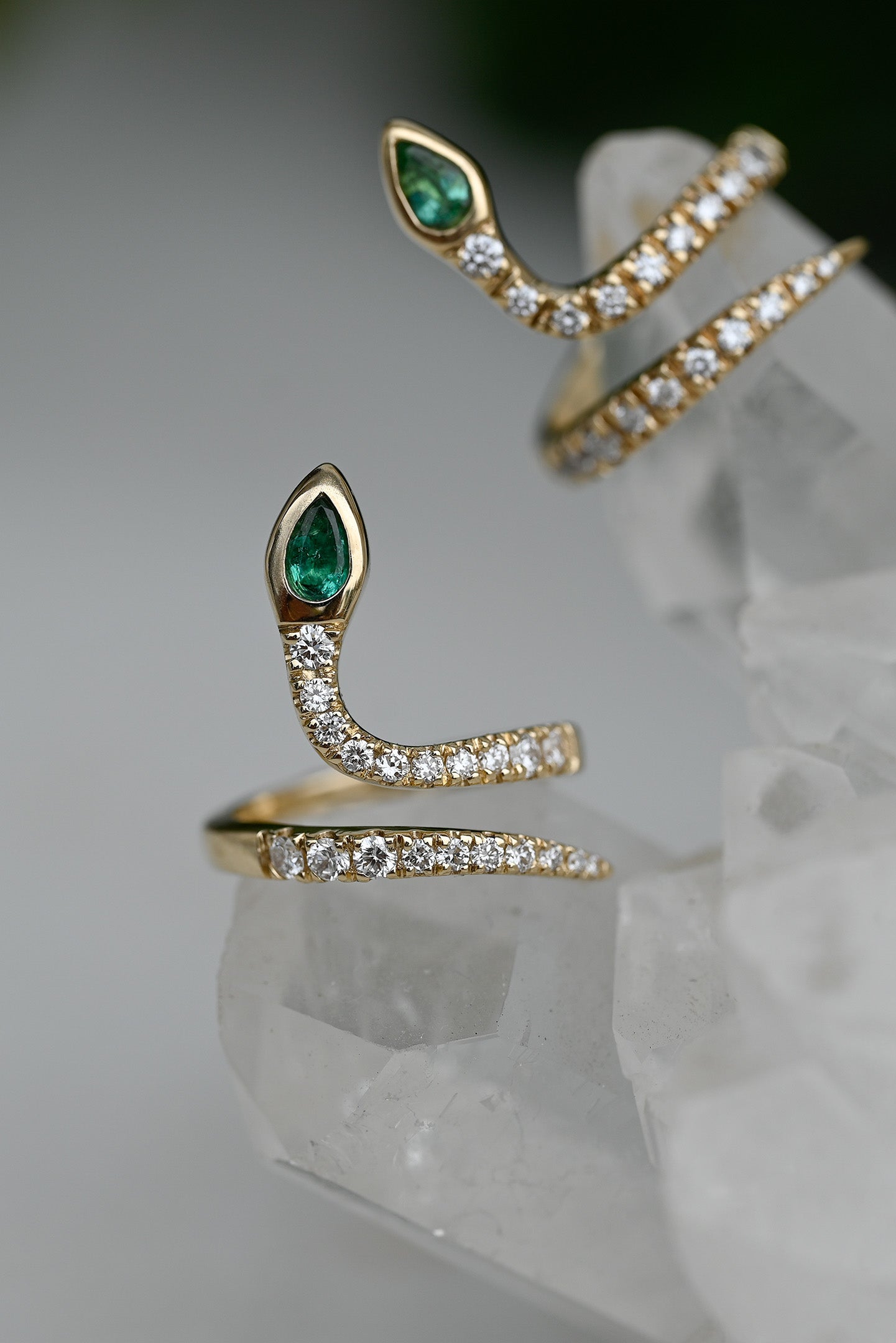 Emerald Snake Ring with Pavé Diamonds