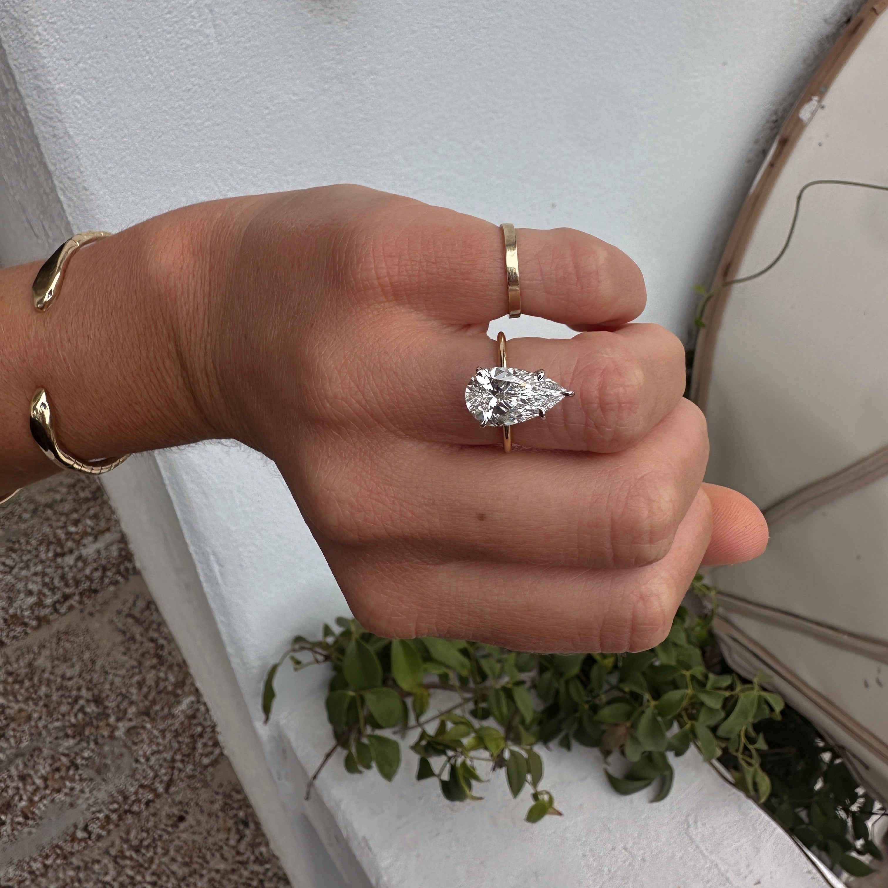 Engagement Rings & Custom Design