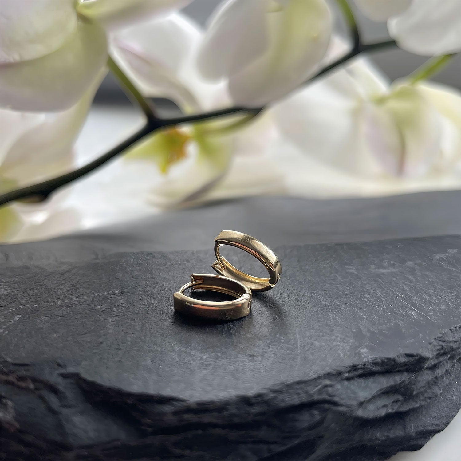 Yellow Gold Thin Oval Huggies