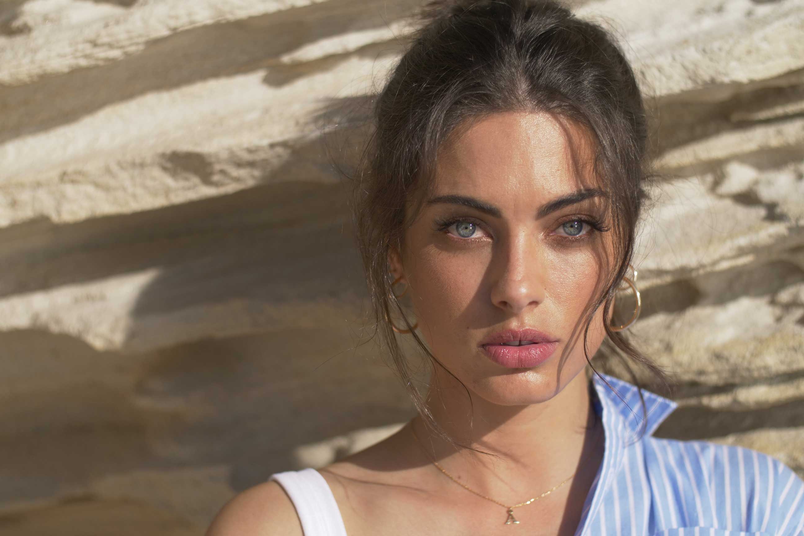 Petite Letter Necklace - Solid Gold