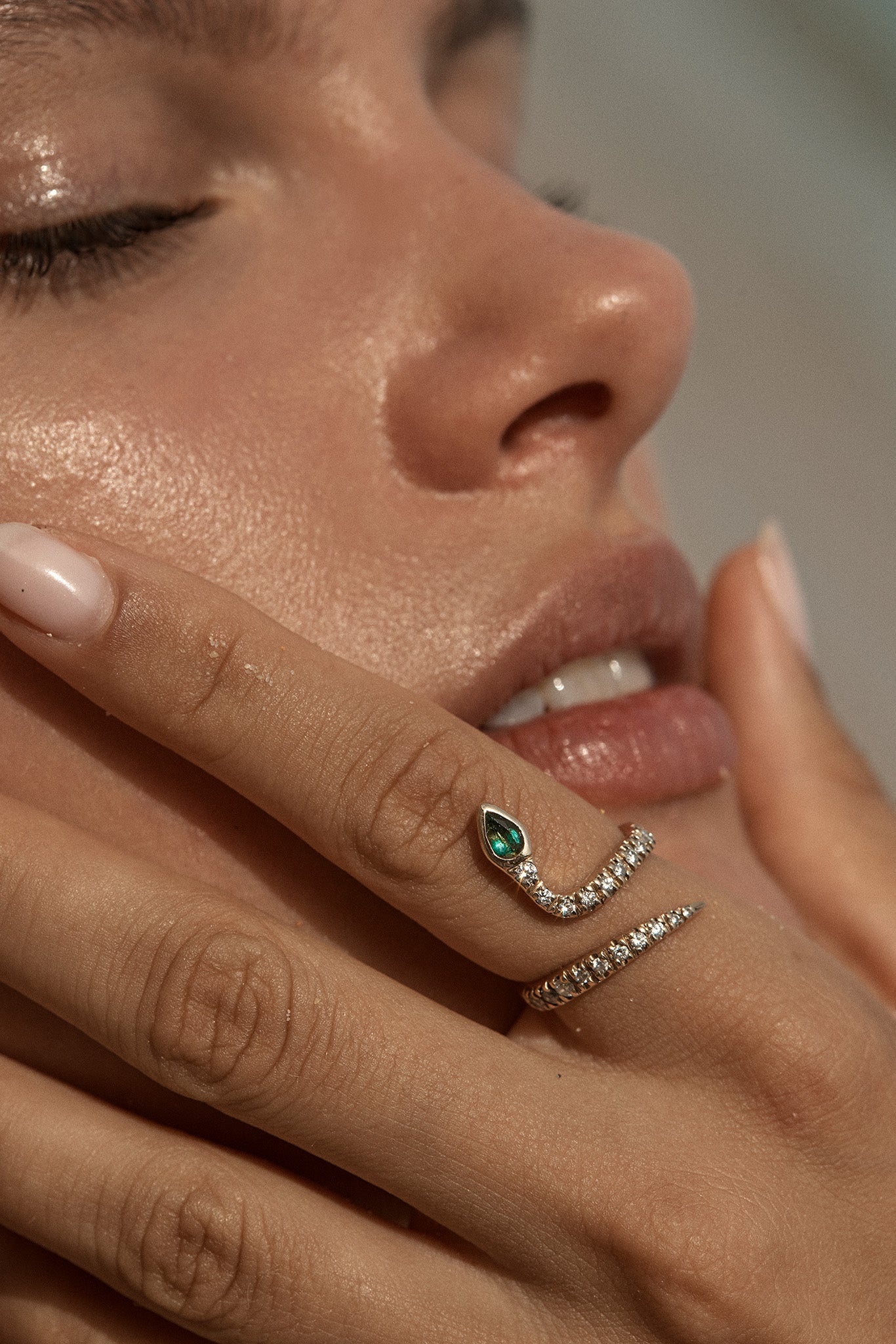 Emerald Snake Ring with Pavé Diamonds