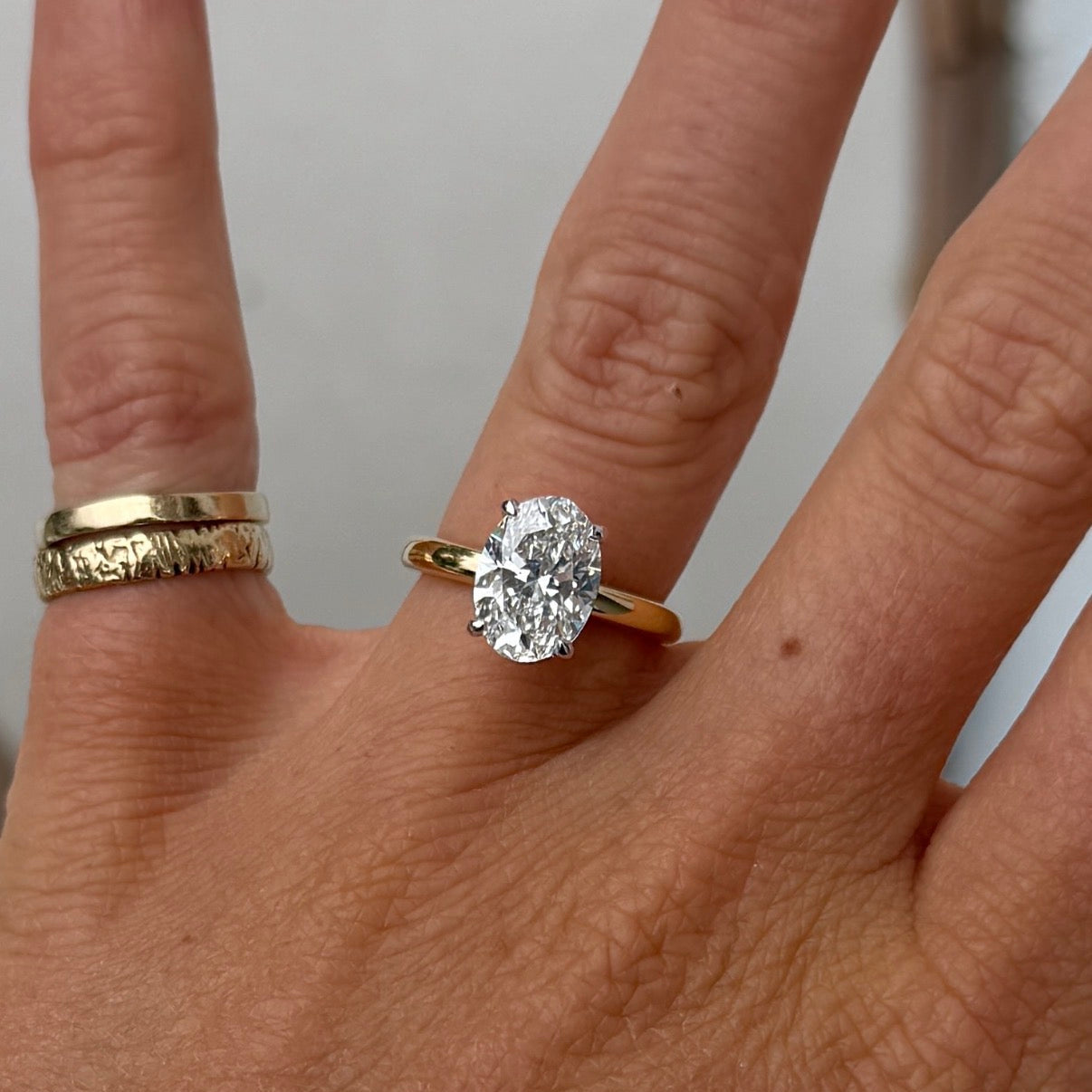 Oval Solitare Engagement Ring