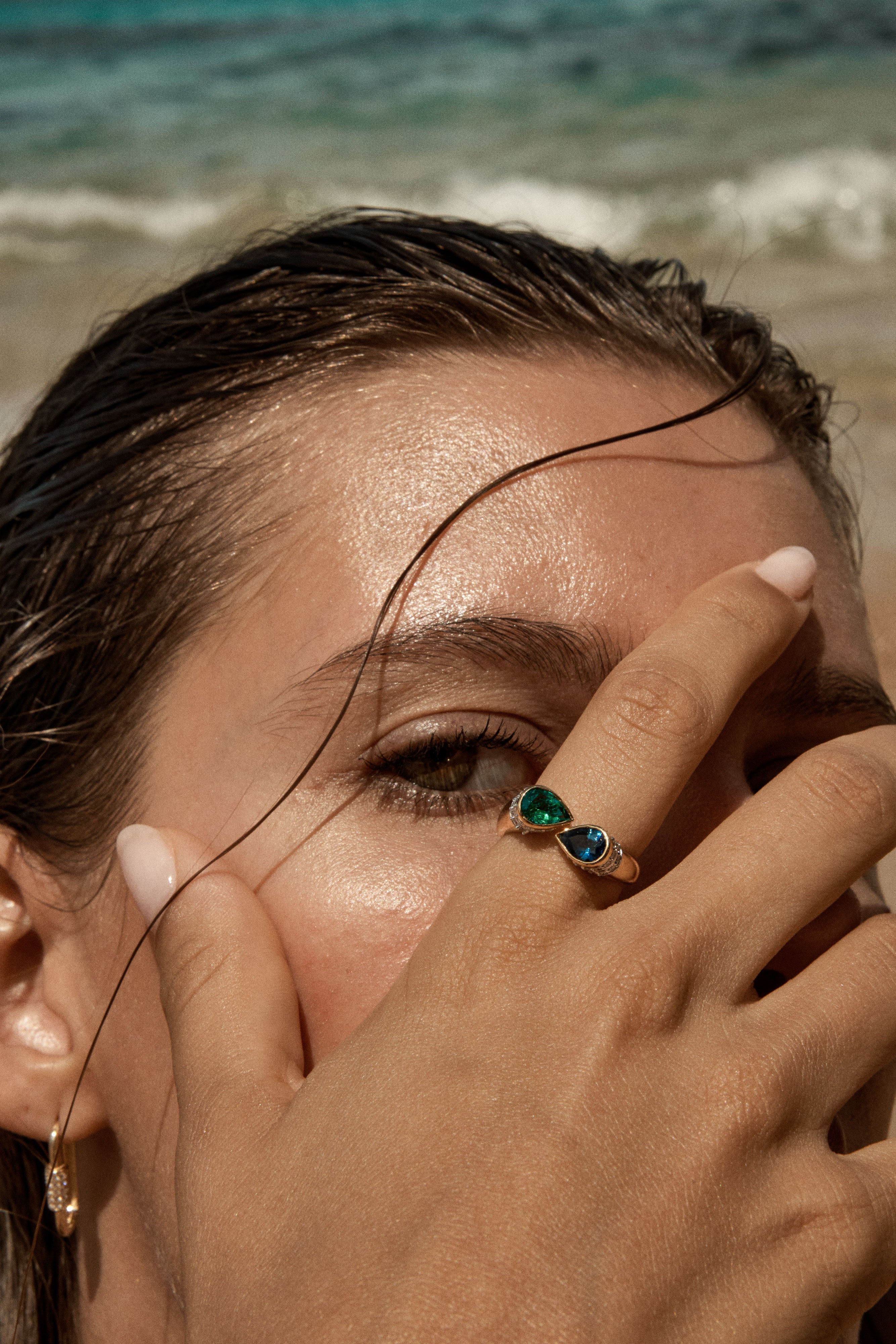 Emerald & Sapphire Ring 18k Gold | The Odyssey Ring